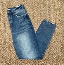 Load image into Gallery viewer, Stretch Ankle Jean - Washed Blue